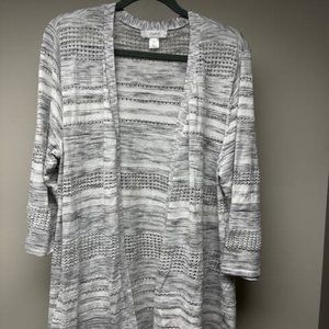 CJ Banks 3/4 sleeved lightweight open cardigan sweater, gray/white, Size 1X.